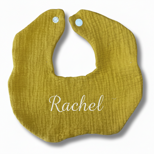 Bavoir bébé personnalisé brodé design jaune moutarde